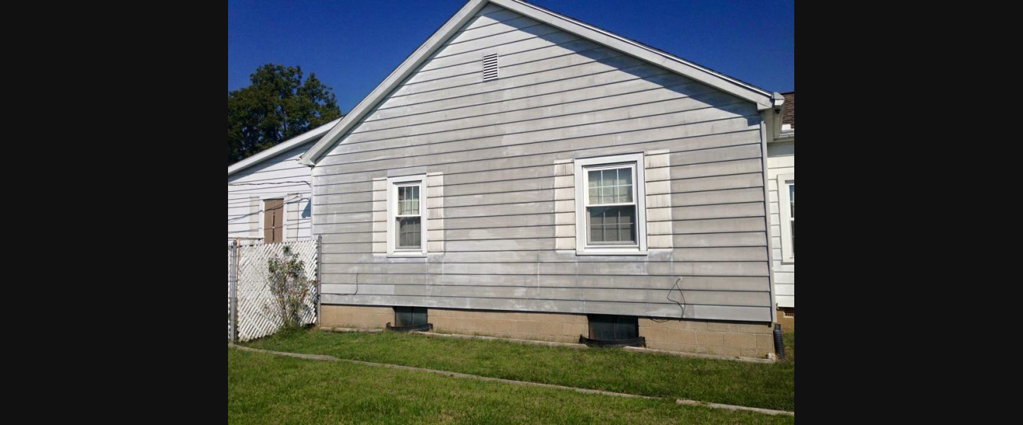 Exterior painting by Devine Custom Painting in Evansville, IN